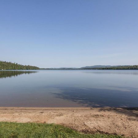 Le Cent Villa Chicoutimi Eksteriør bilde