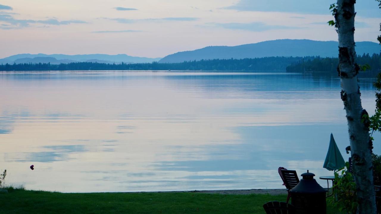 Le Cent Villa Chicoutimi Eksteriør bilde