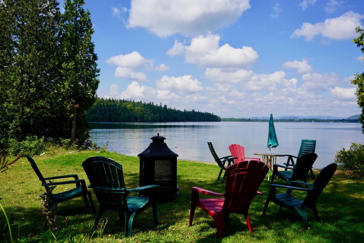 Le Cent Villa Chicoutimi Eksteriør bilde